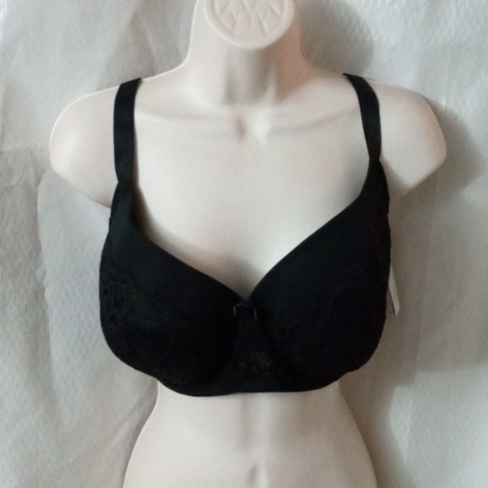 Auden Underwrite Bra 44DD Black with Lace padded cups NWT